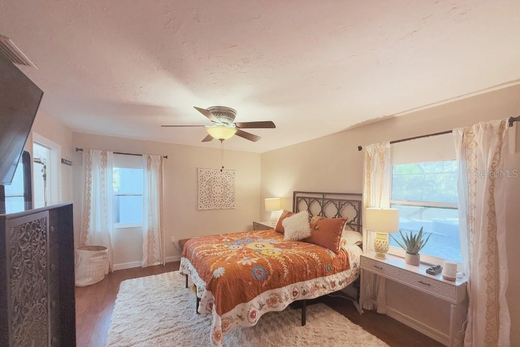 Image 27 of 48 For 4735 Riverwood Circle