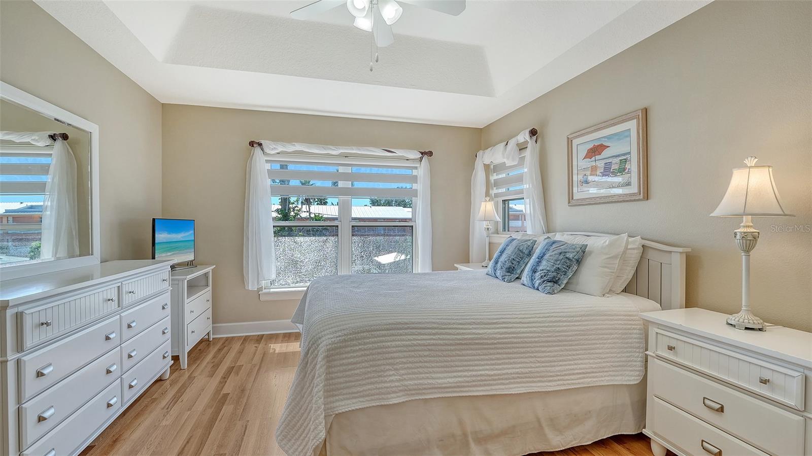 Image 28 of 56 For 221 17th Street N