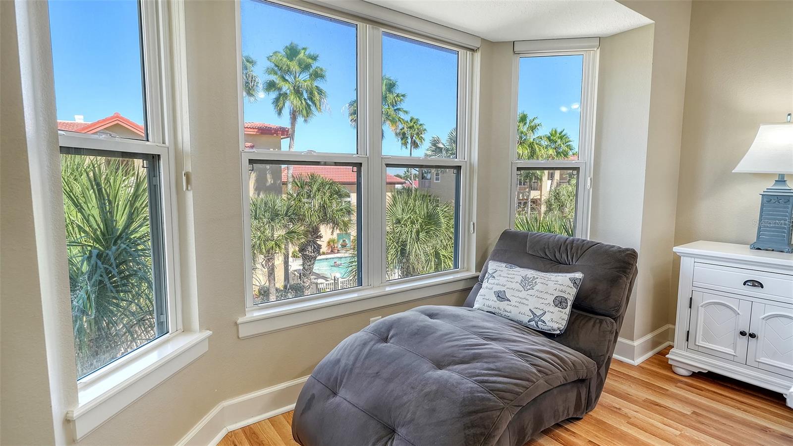 Image 39 of 56 For 221 17th Street N