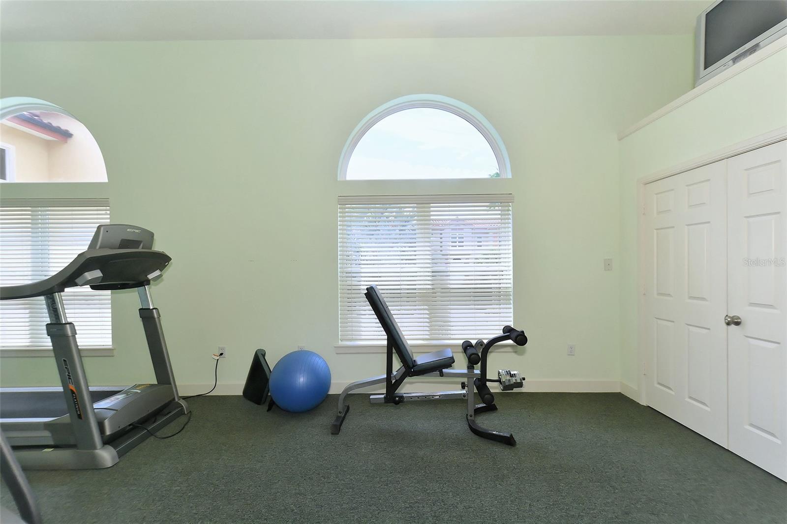 Image 46 of 56 For 221 17th Street N