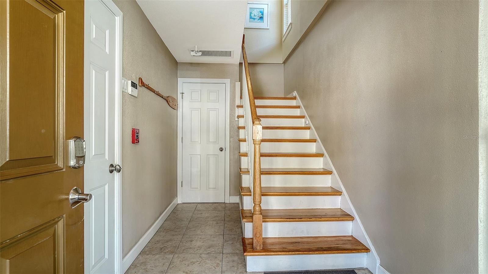 Image 7 of 56 For 221 17th Street N