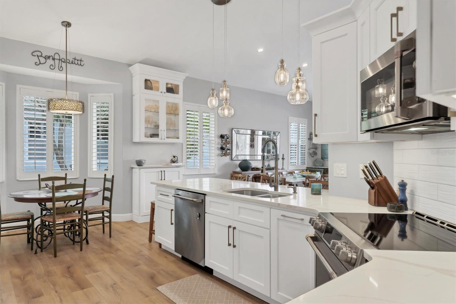 Image 19 of 75 For 11206 Sanctuary Drive