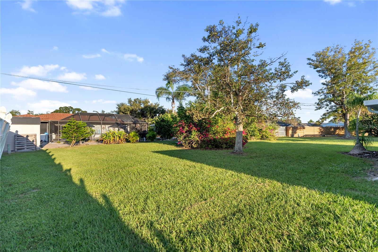 Image 18 of 47 For 466 Sunnyside Drive