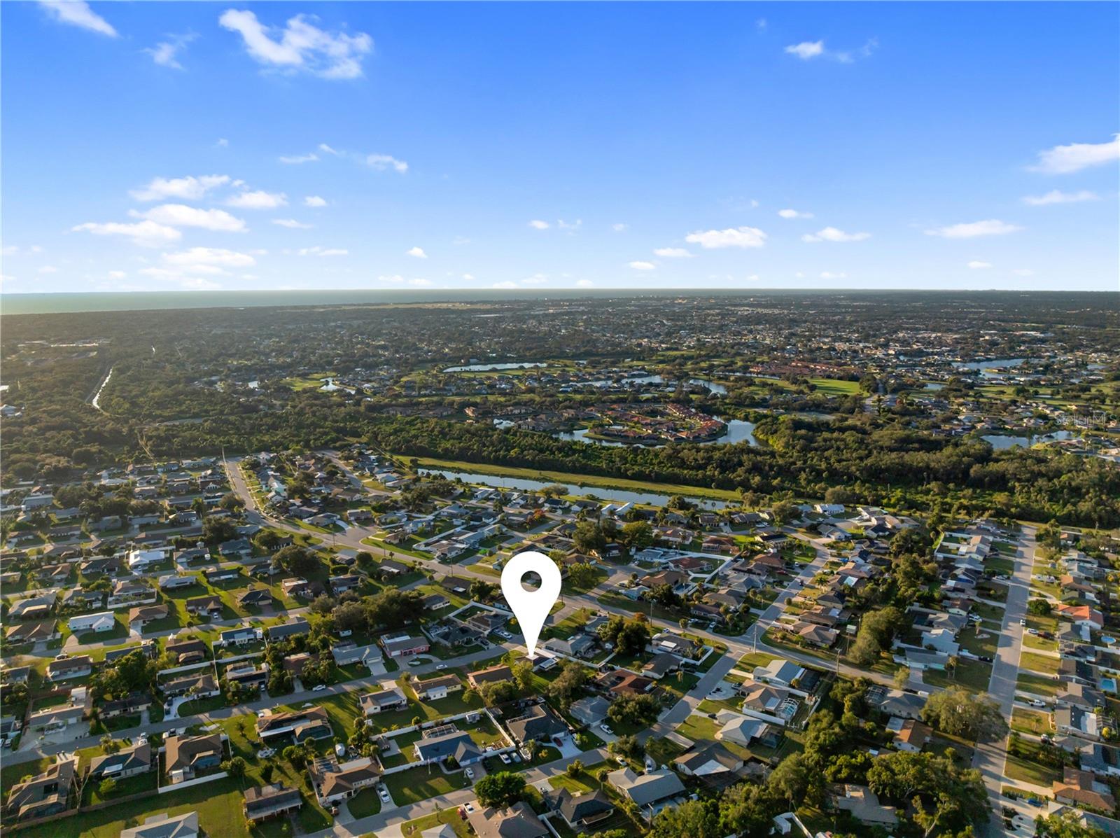 Image 3 of 47 For 466 Sunnyside Drive