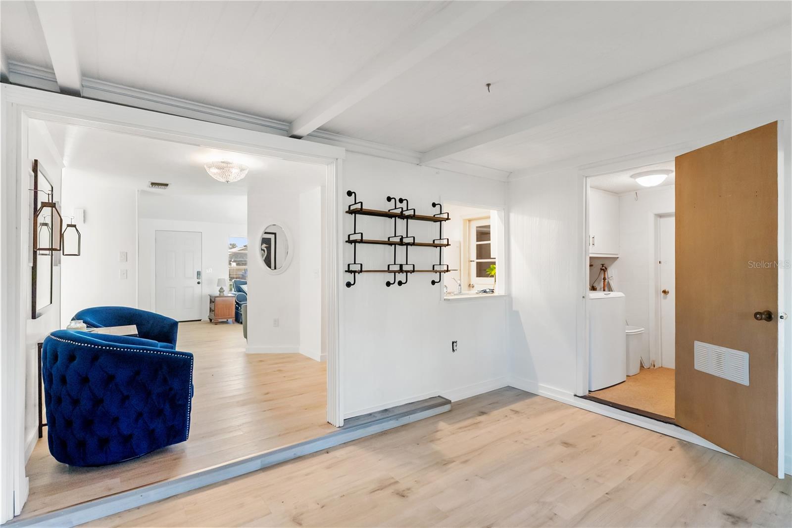 Image 44 of 47 For 466 Sunnyside Drive