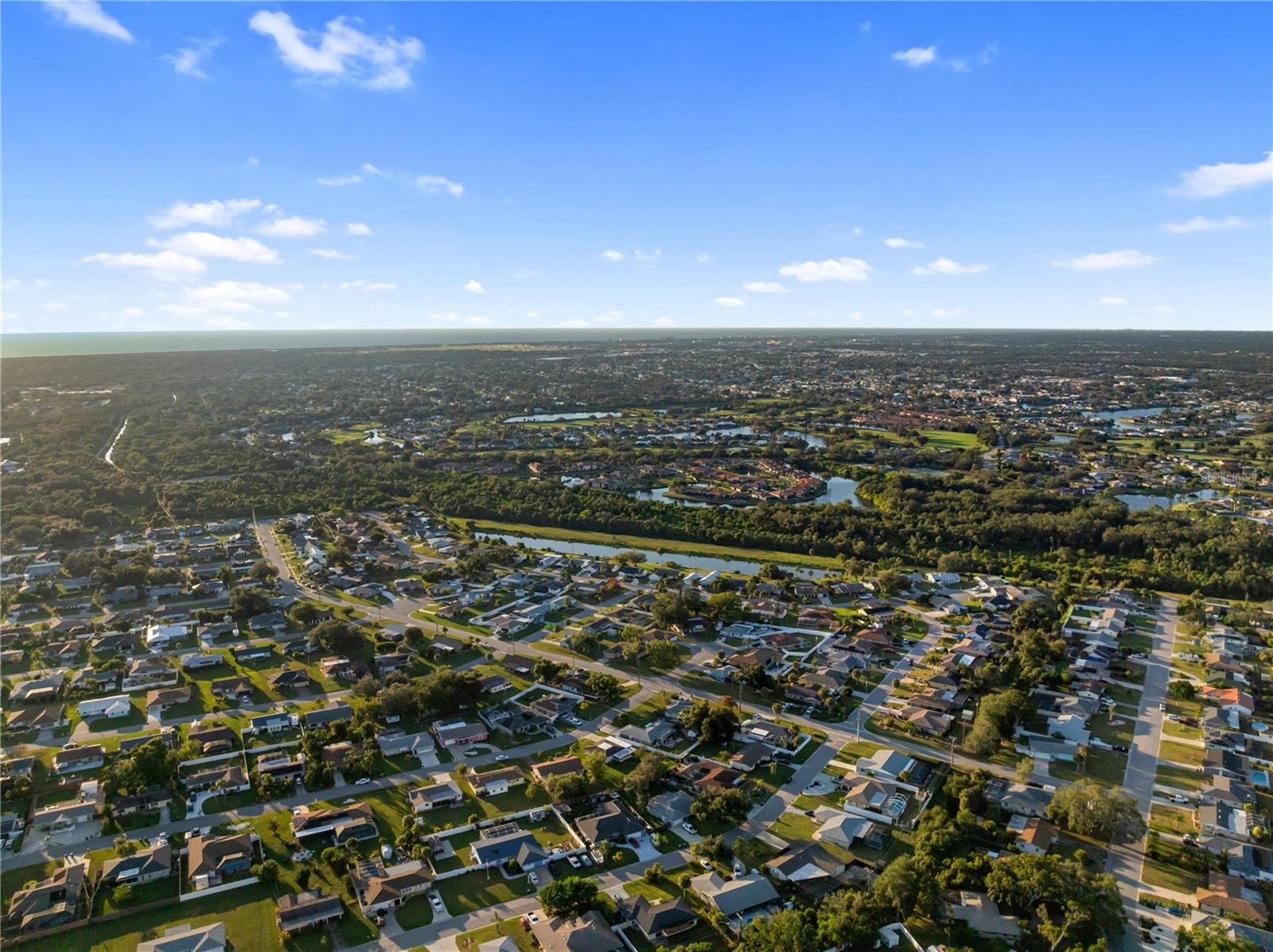 Image 9 of 47 For 466 Sunnyside Drive