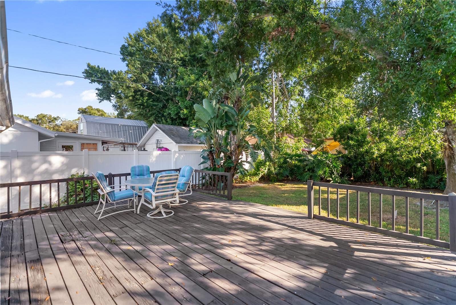 Image 17 of 52 For 2530 Loma Linda Street