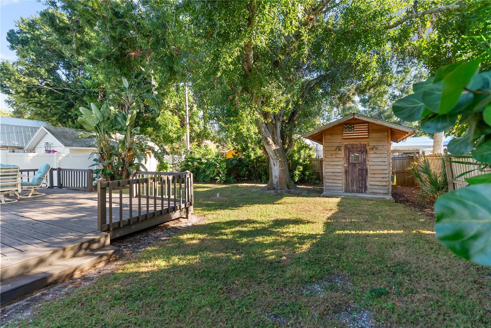 Image 20 of 52 For 2530 Loma Linda Street