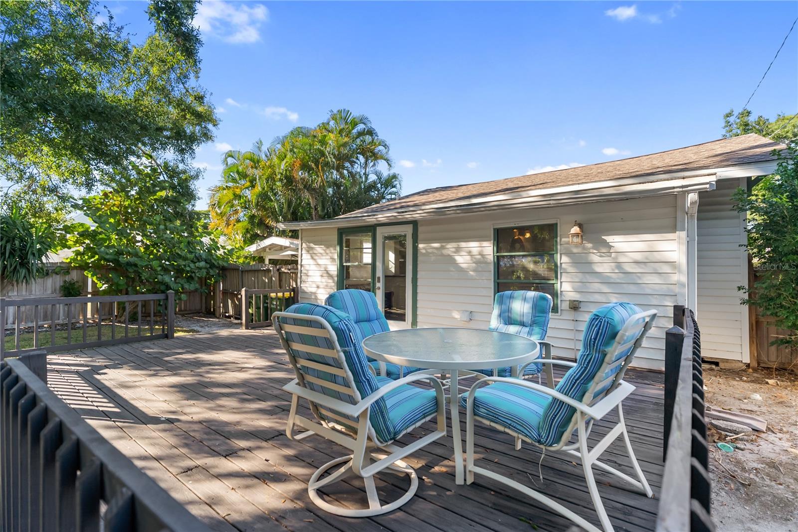 Image 26 of 52 For 2530 Loma Linda Street