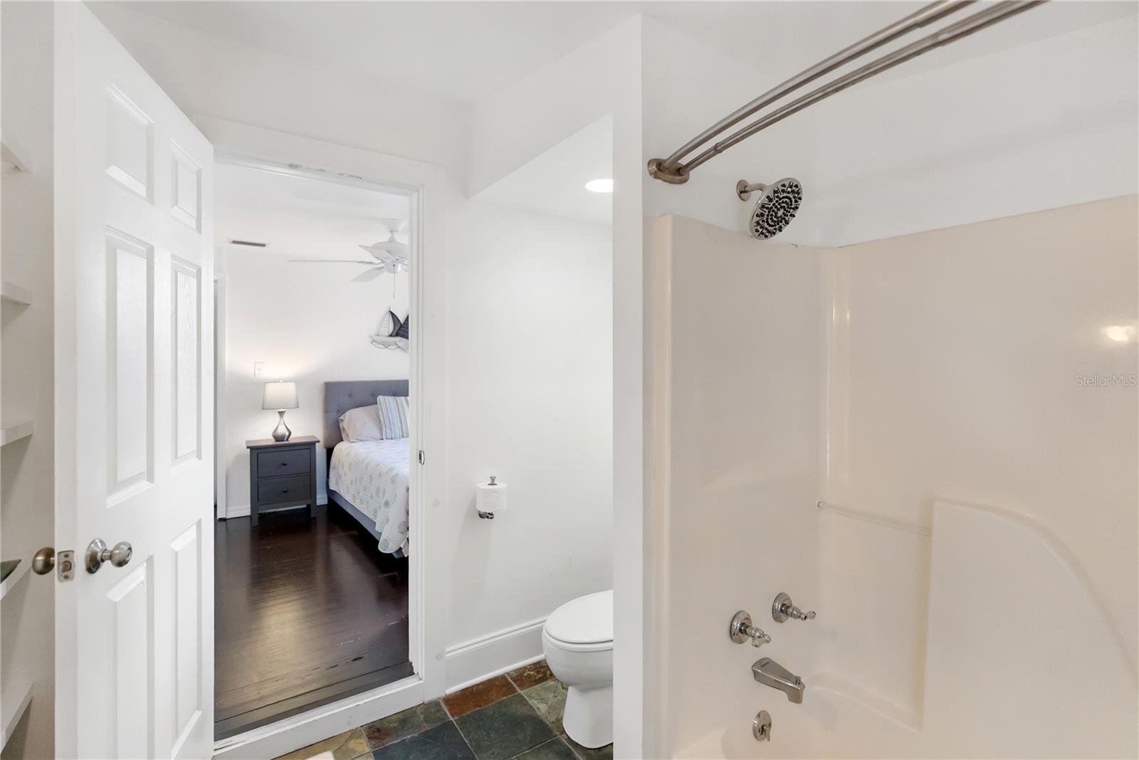 Image 31 of 52 For 2530 Loma Linda Street