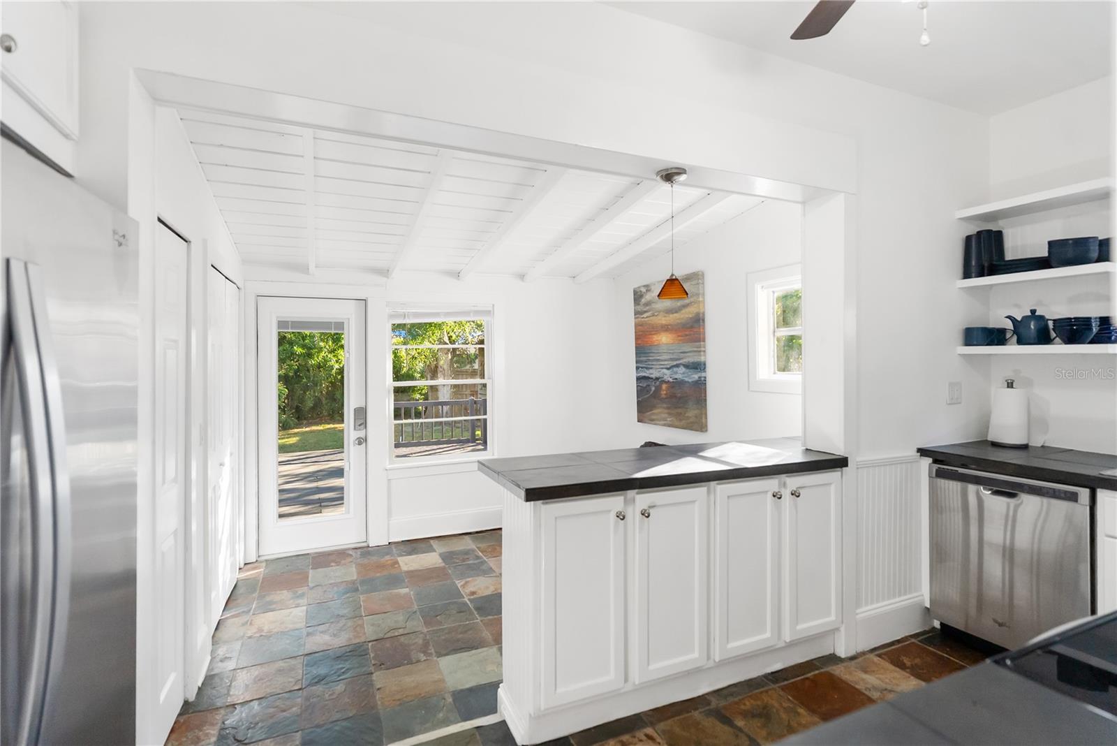 Image 44 of 52 For 2530 Loma Linda Street