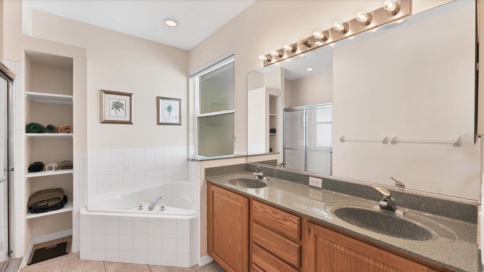 Image 13 of 56 For 13527 Glossy Ibis Place