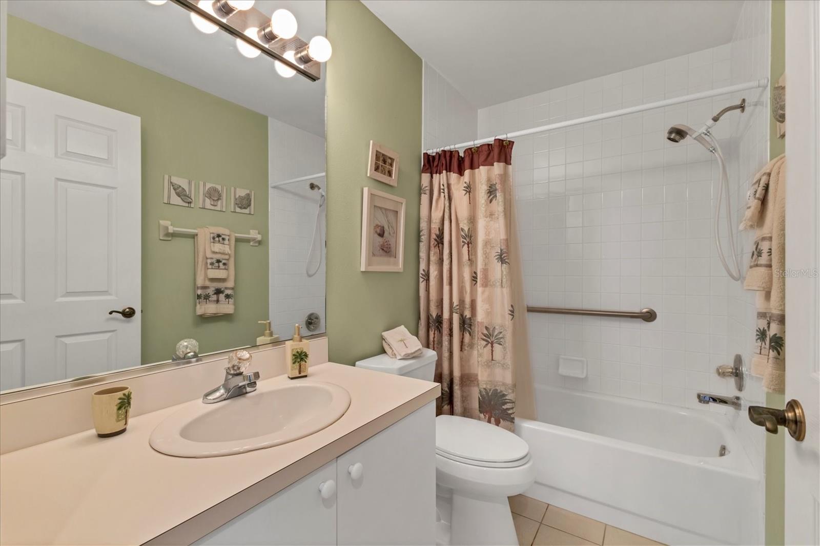 Image 11 of 40 For 5459 Kelly Drive 24