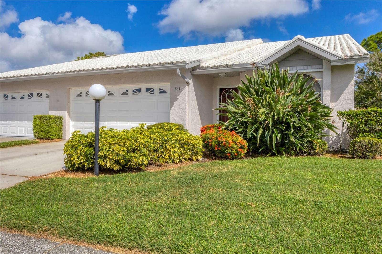 Image 2 of 40 For 5459 Kelly Drive 24