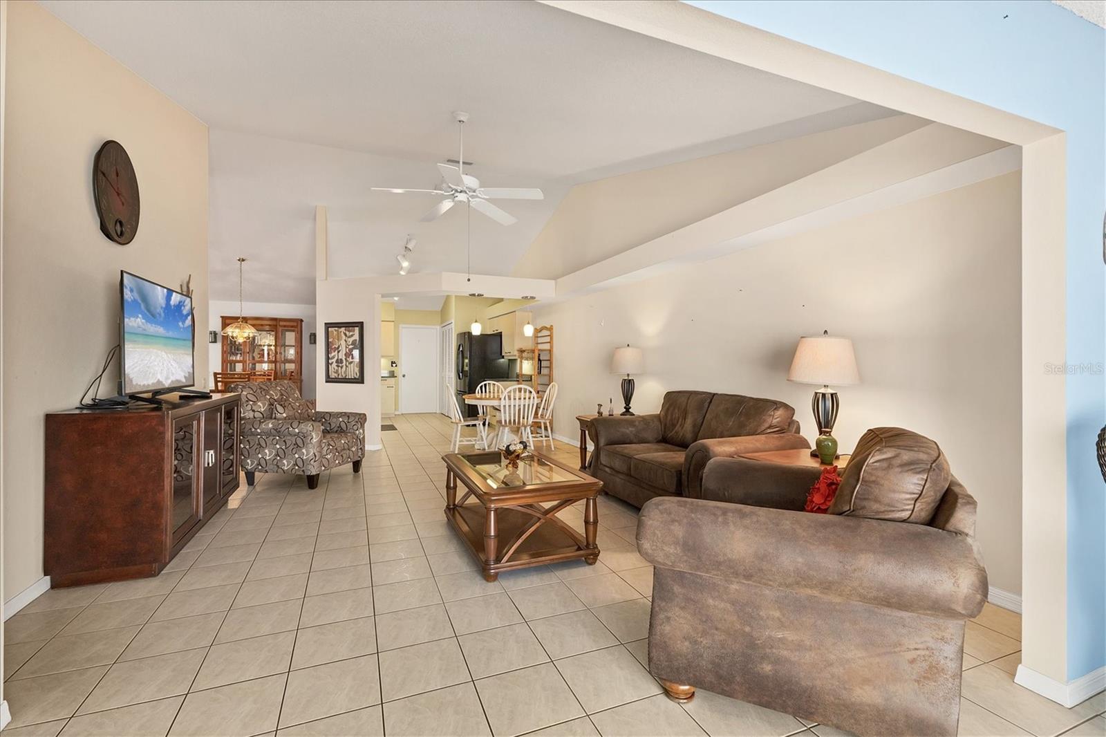 Image 27 of 40 For 5459 Kelly Drive 24