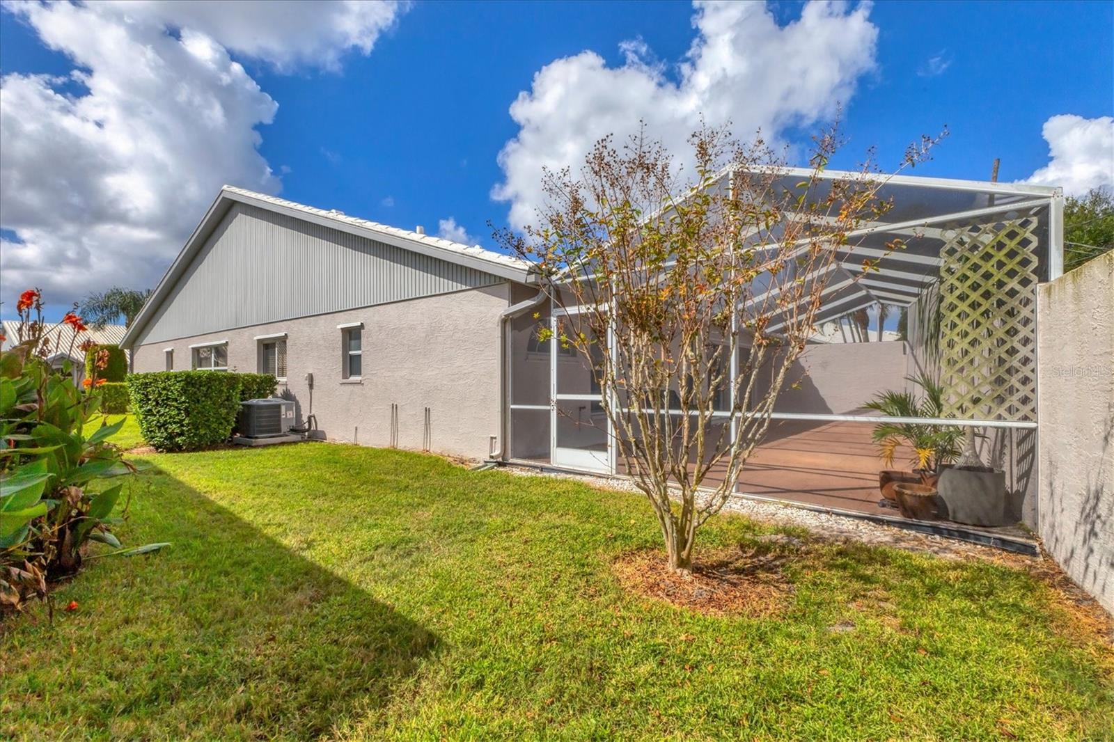 Image 33 of 40 For 5459 Kelly Drive 24