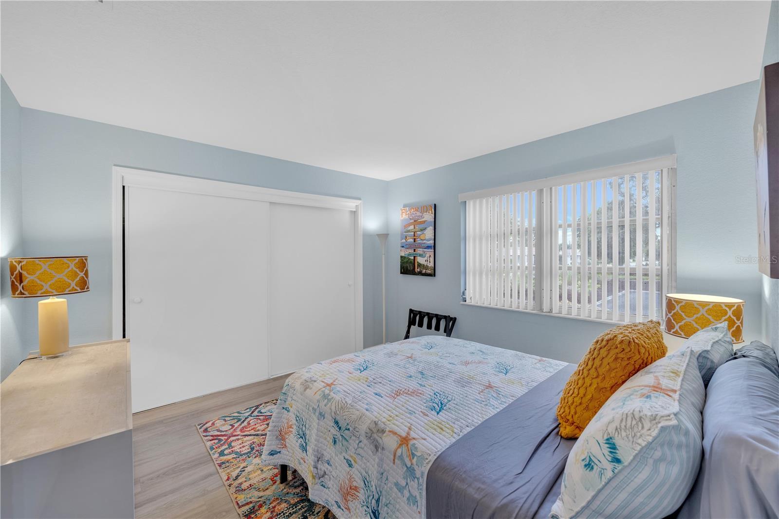 Image 27 of 44 For 2401 Riverbluff Parkway V240