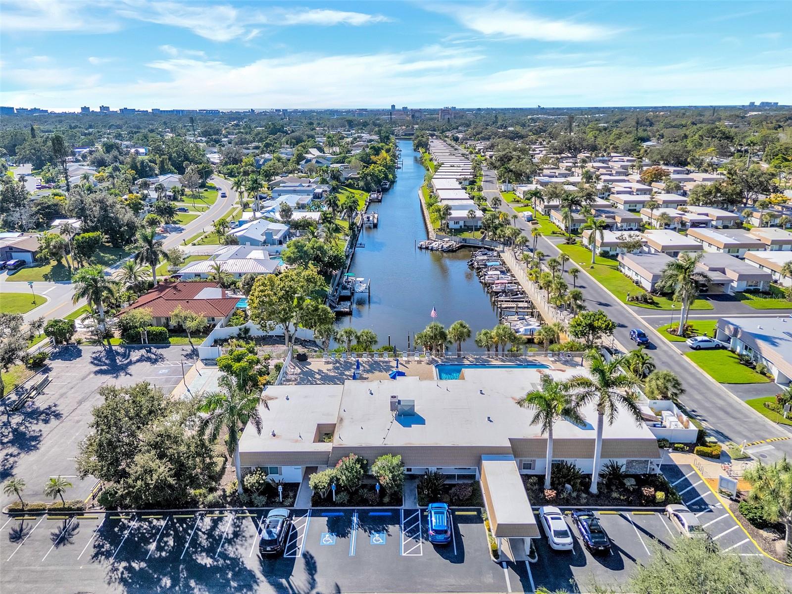 Image 44 of 44 For 2401 Riverbluff Parkway V240