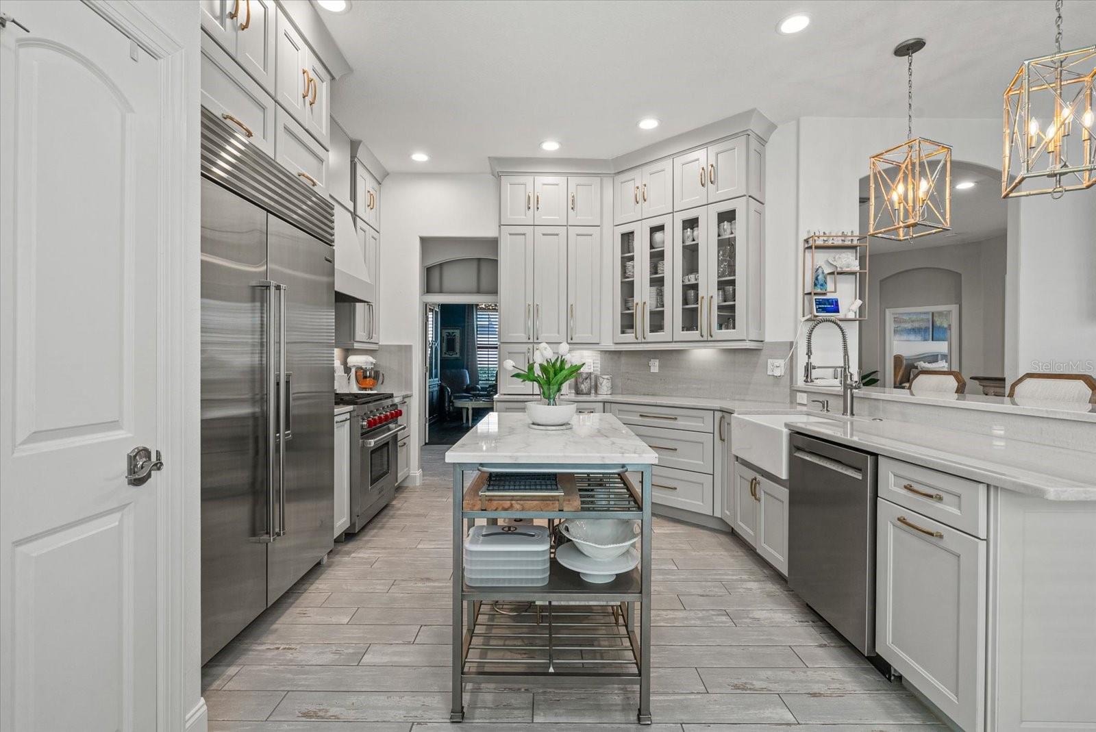 Image 11 of 67 For 3707 5th Avenue Ne