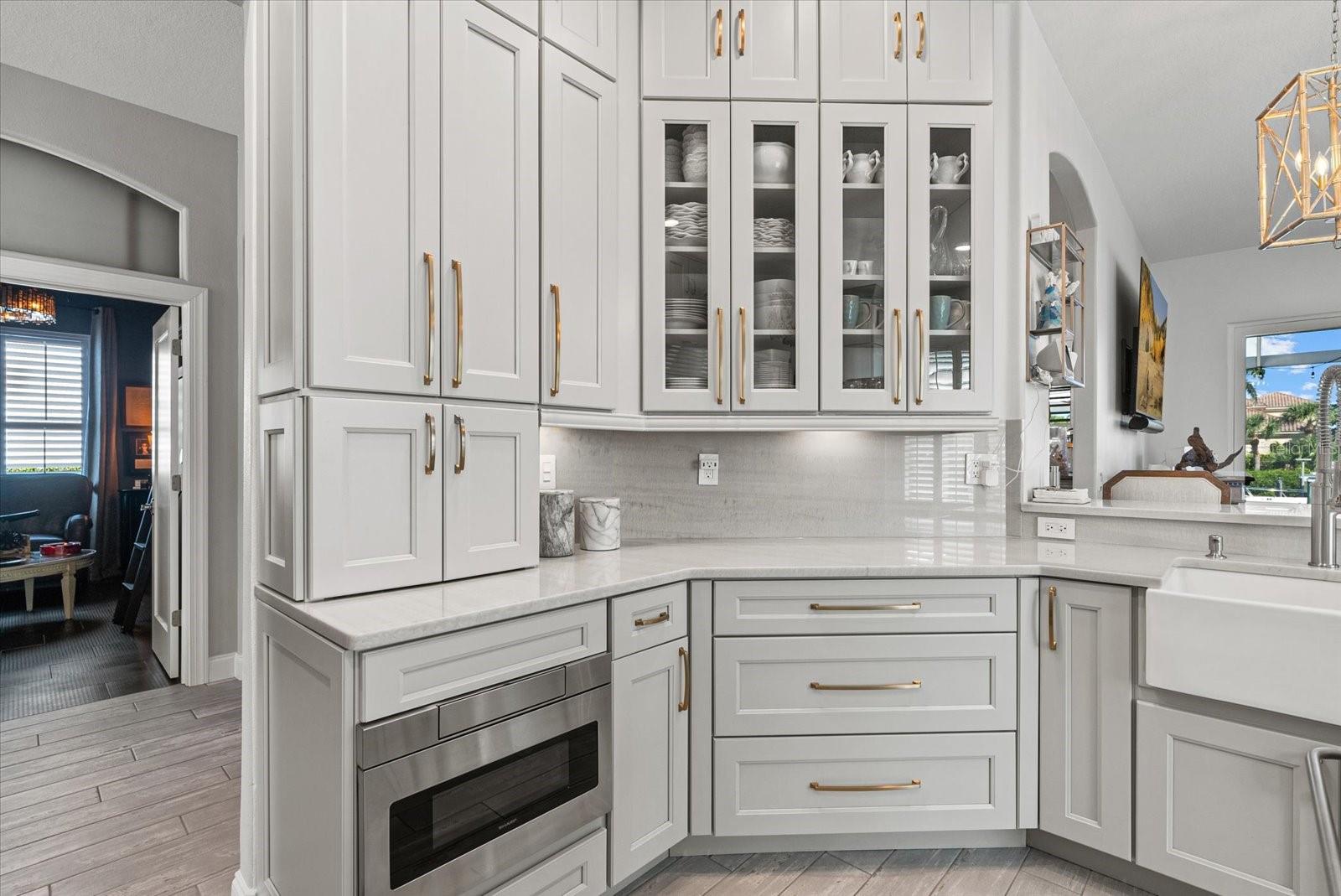 Image 14 of 67 For 3707 5th Avenue Ne