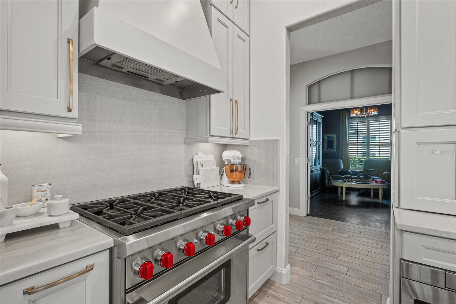 Image 15 of 67 For 3707 5th Avenue Ne