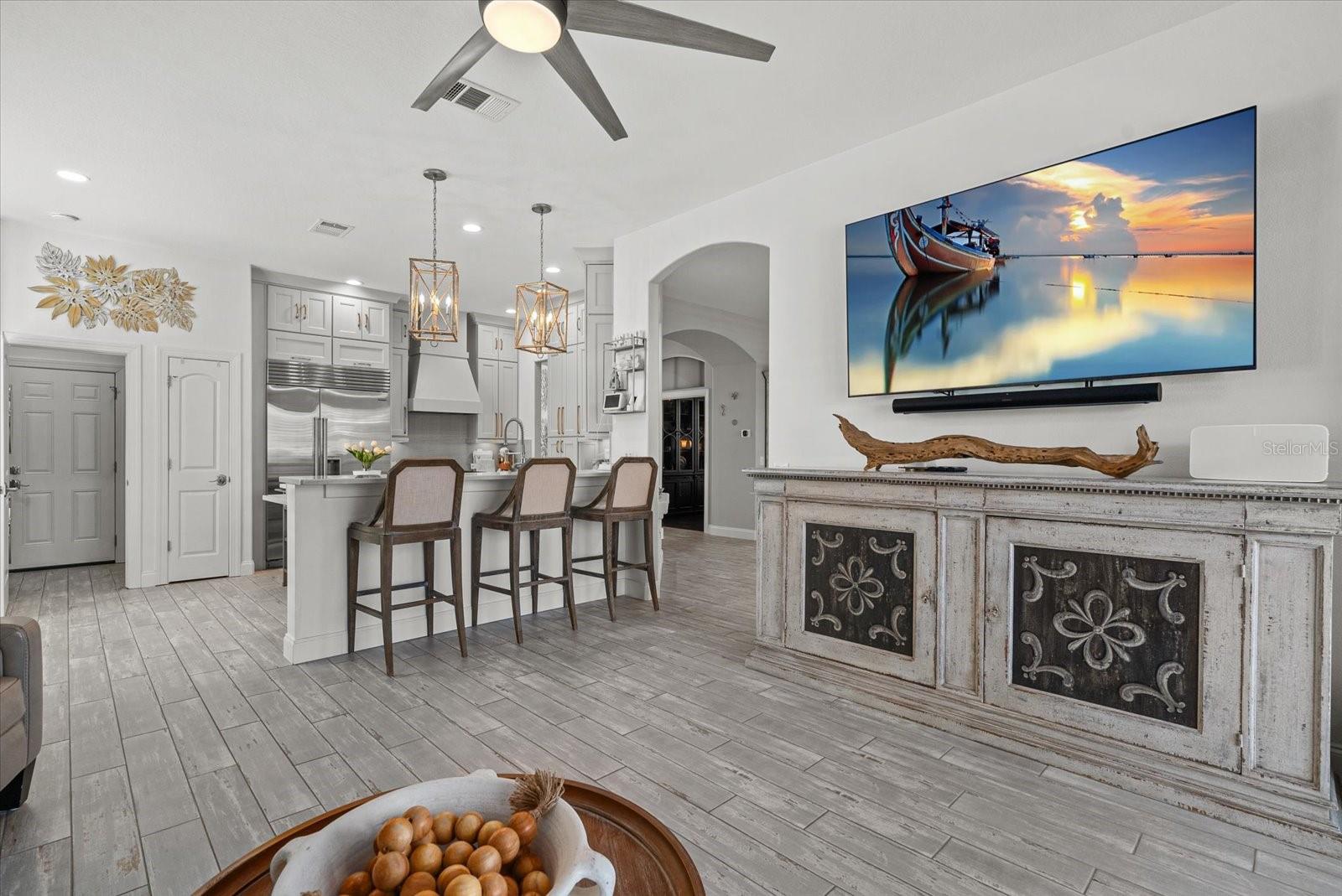 Image 17 of 67 For 3707 5th Avenue Ne