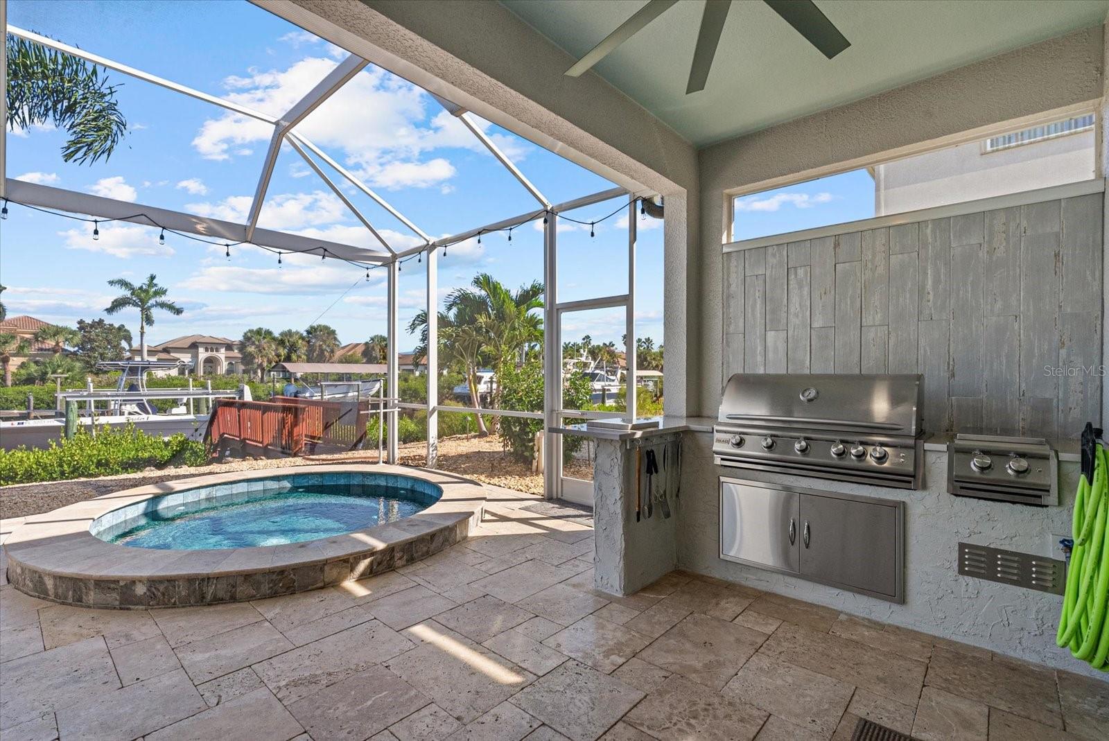 Image 42 of 67 For 3707 5th Avenue Ne