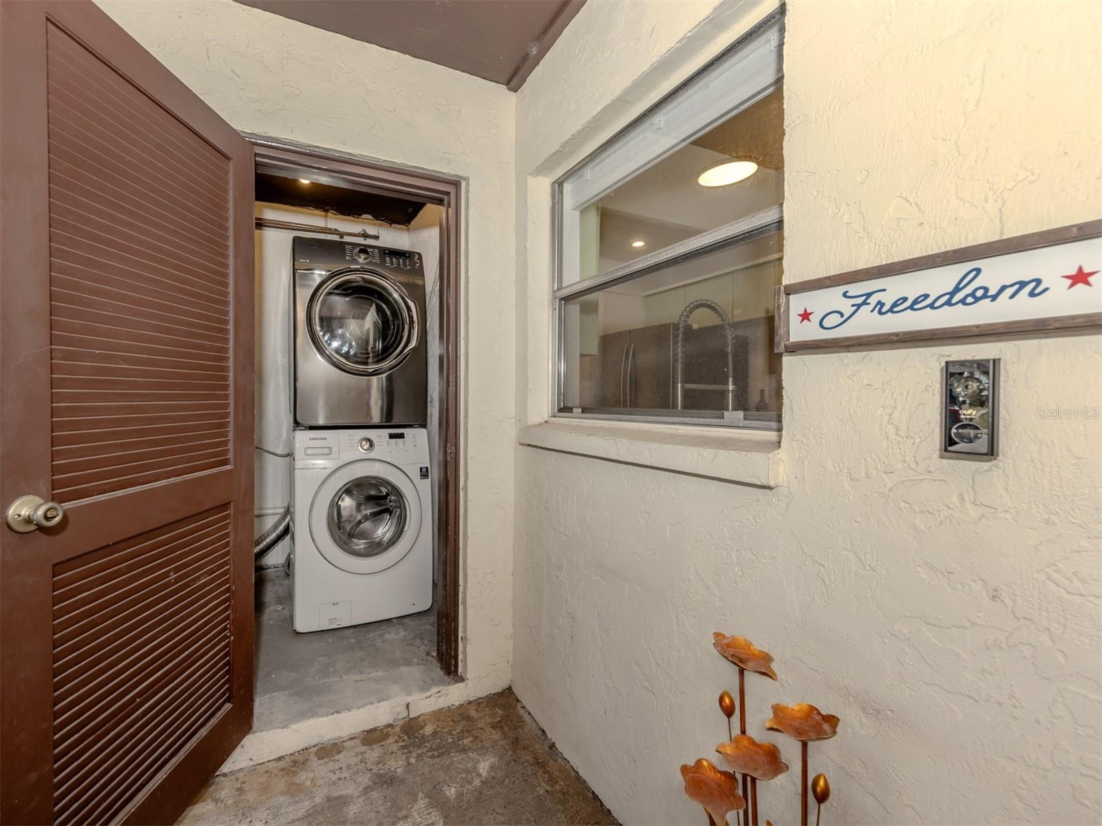 Image 26 of 66 For 3208 Ramblewood Drive N