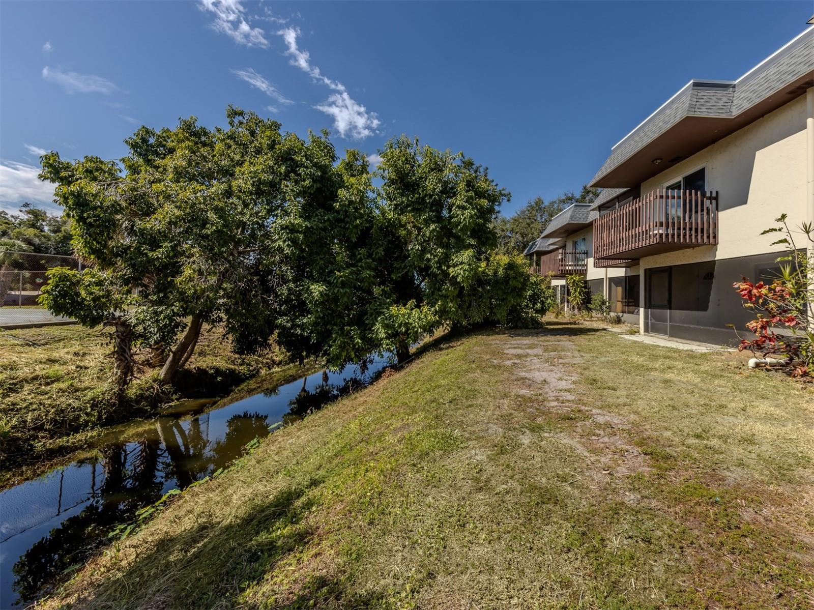 Image 28 of 66 For 3208 Ramblewood Drive N