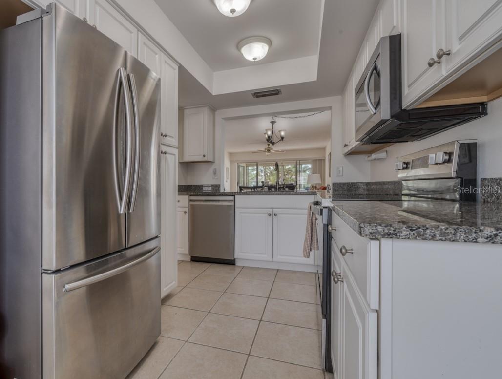 Image 12 of 29 For 5242 Wedgewood Lane 62