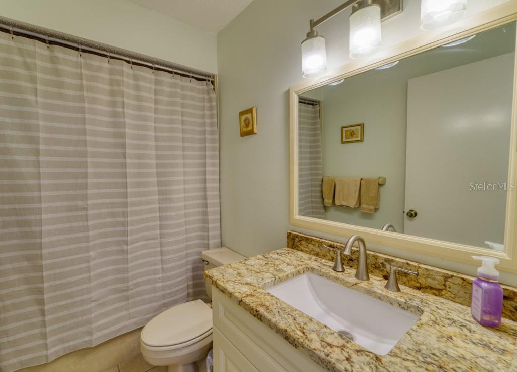 Image 19 of 29 For 5242 Wedgewood Lane 62