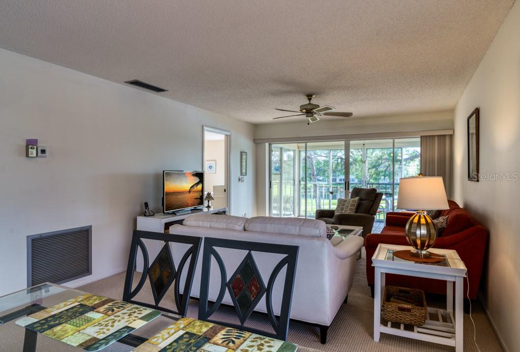 Image 6 of 29 For 5242 Wedgewood Lane 62