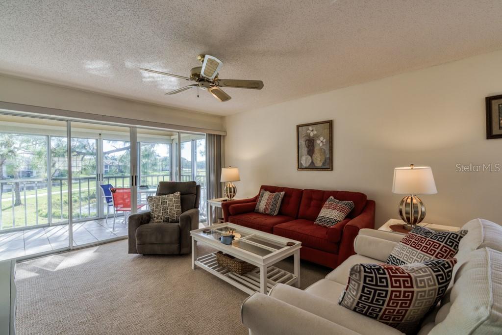 Image 7 of 29 For 5242 Wedgewood Lane 62