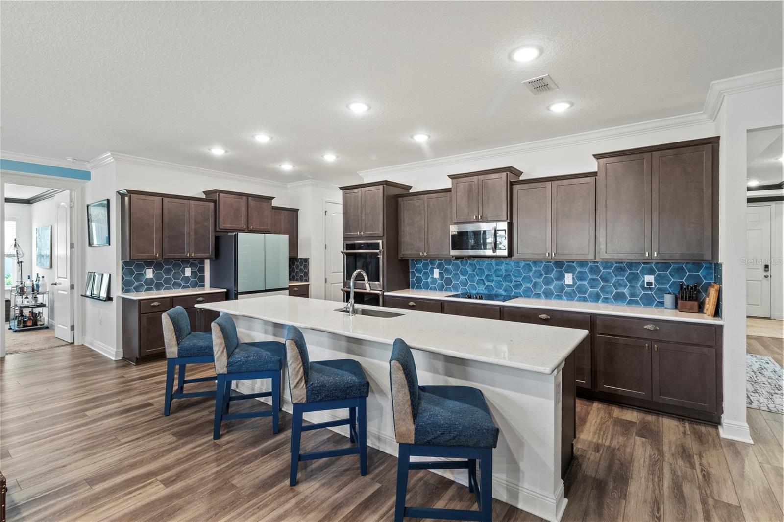 Image 16 of 91 For 14910 15th Street E