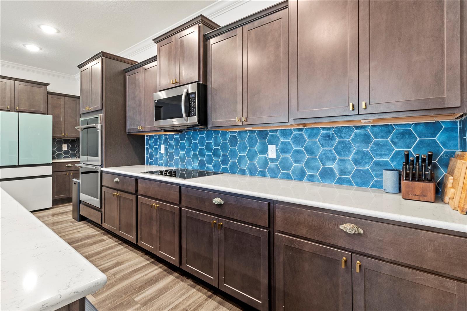 Image 18 of 91 For 14910 15th Street E