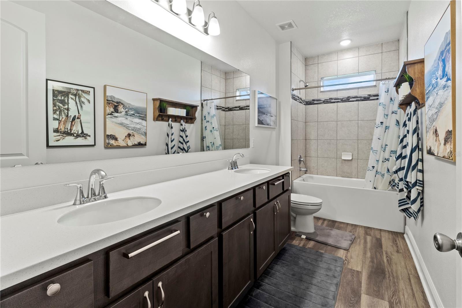 Image 44 of 91 For 14910 15th Street E