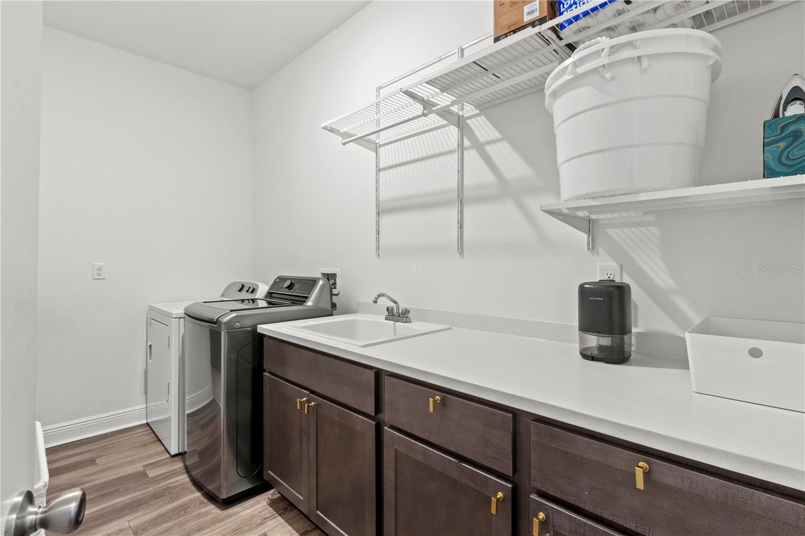 Image 48 of 91 For 14910 15th Street E