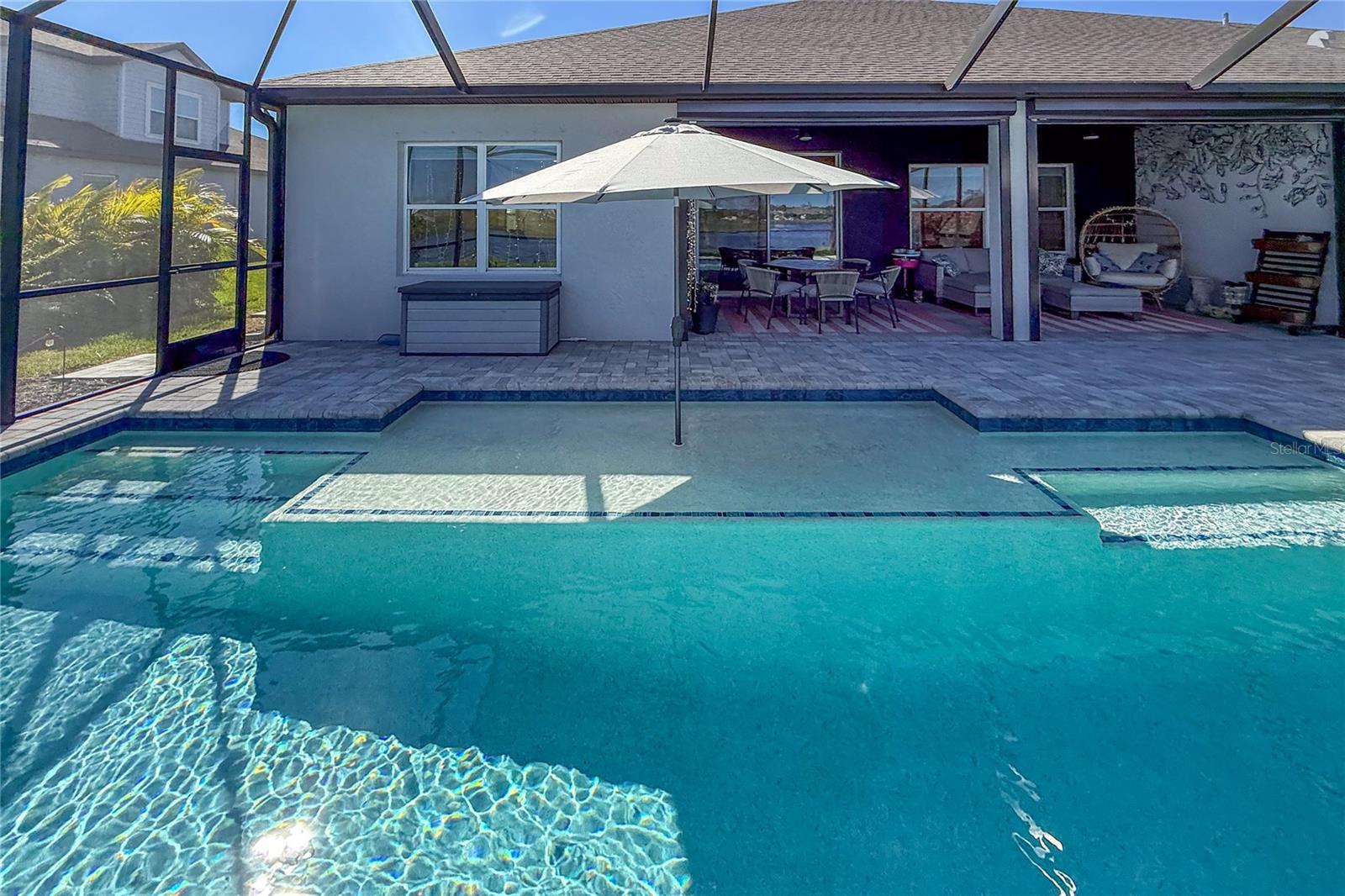 Image 54 of 91 For 14910 15th Street E