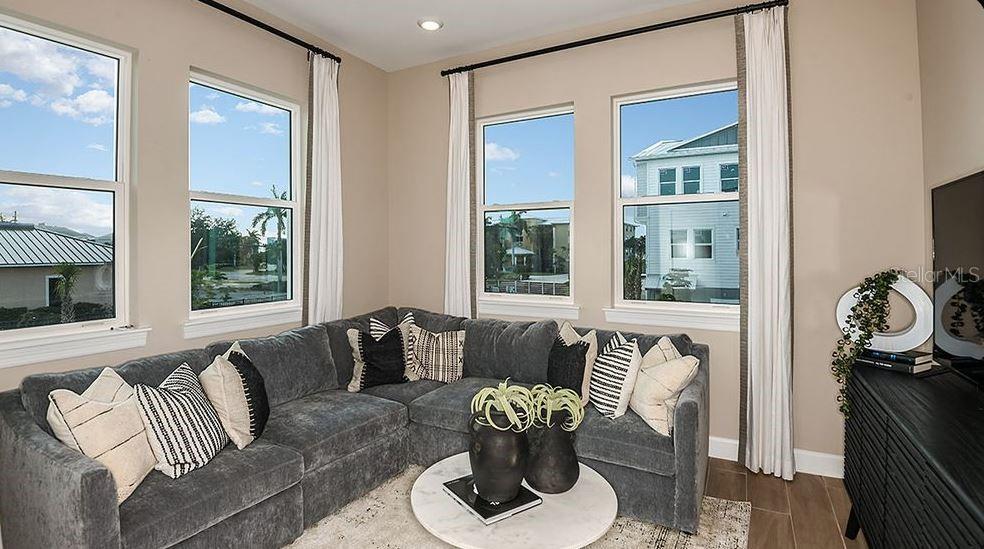 Image 13 of 26 For 1624 Compass Pointe Court 203