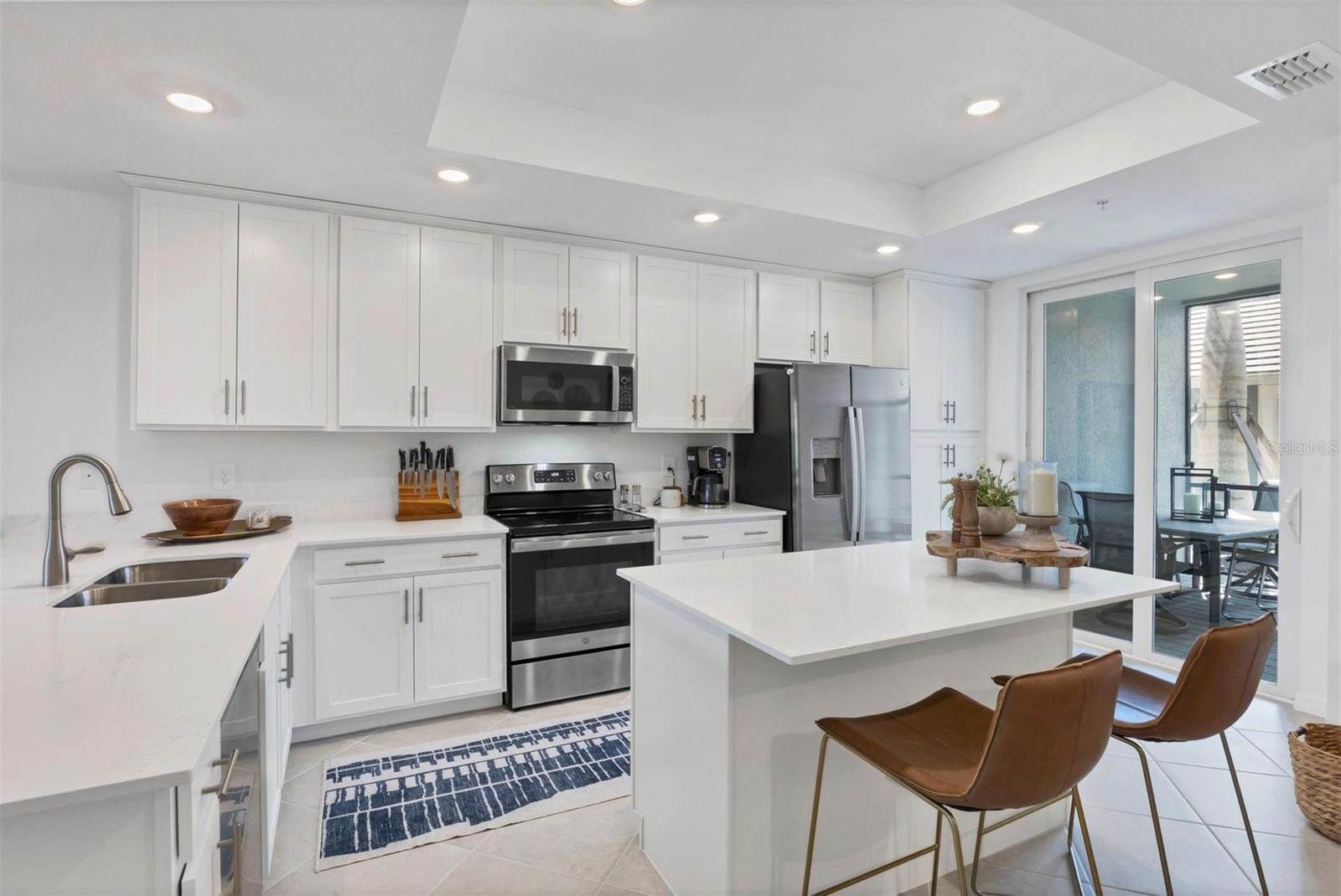 Image 16 of 86 For 12520 Galapagos Court 102