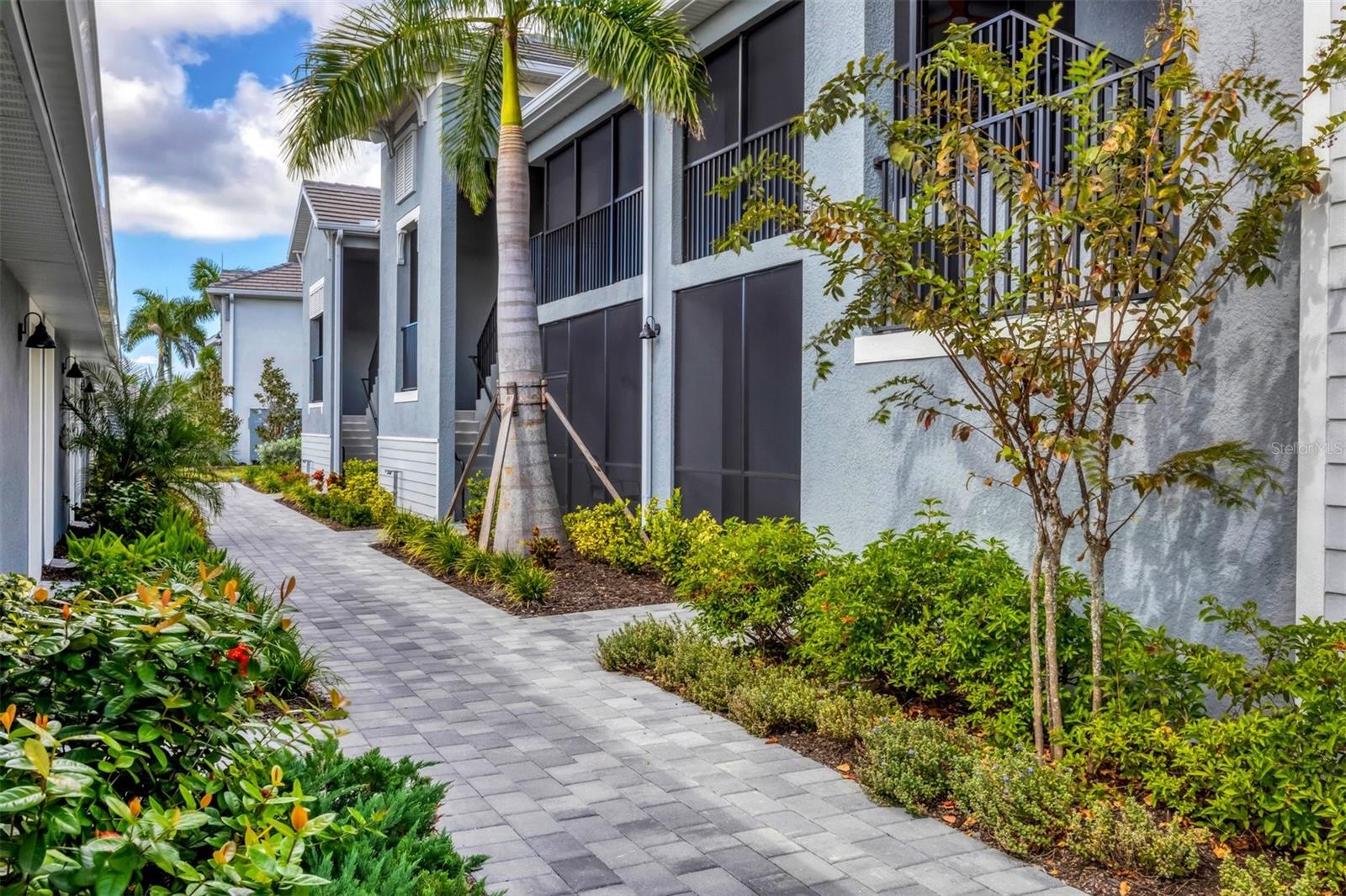 Image 3 of 86 For 12520 Galapagos Court 102