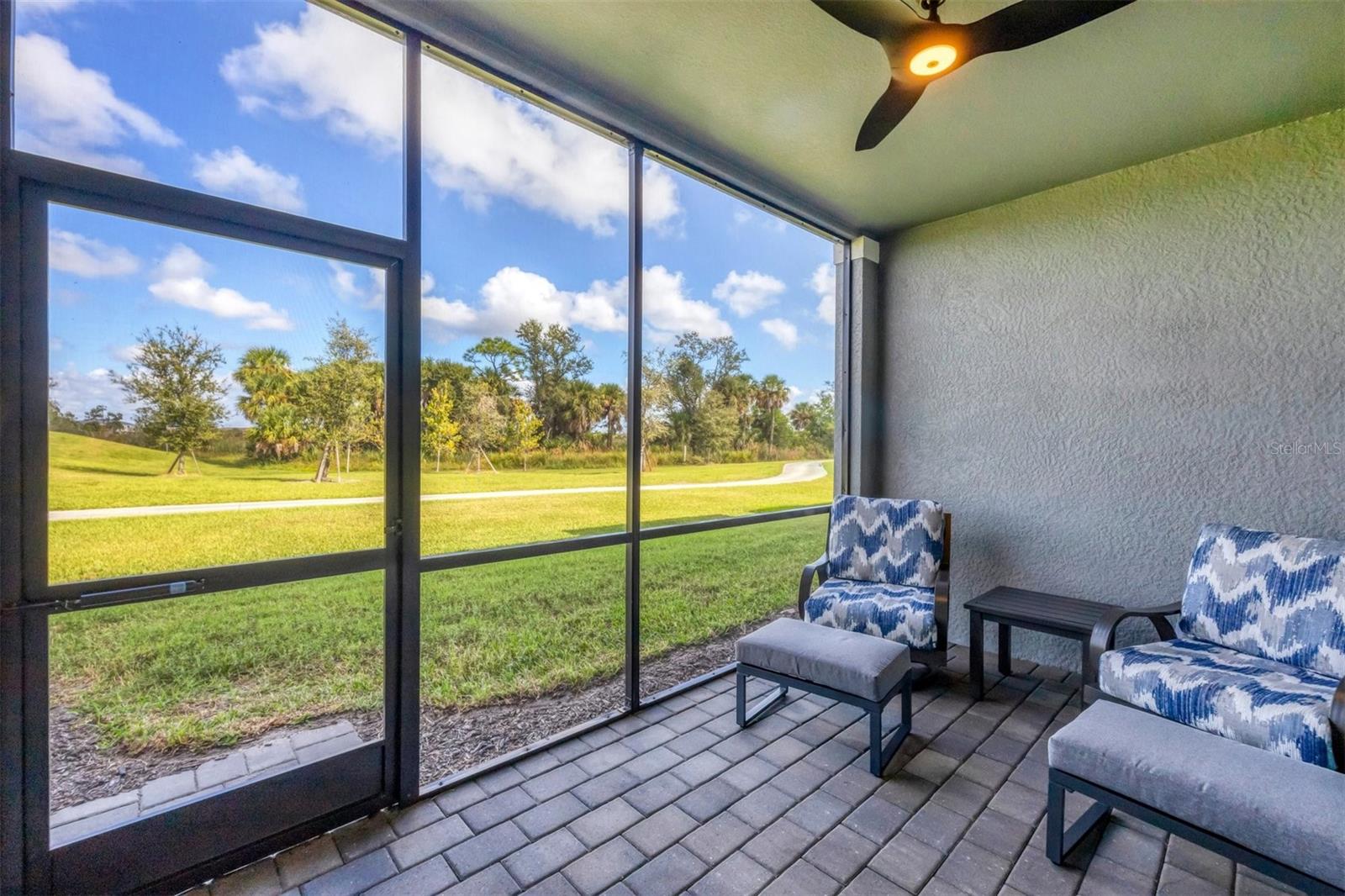 Image 30 of 86 For 12520 Galapagos Court 102