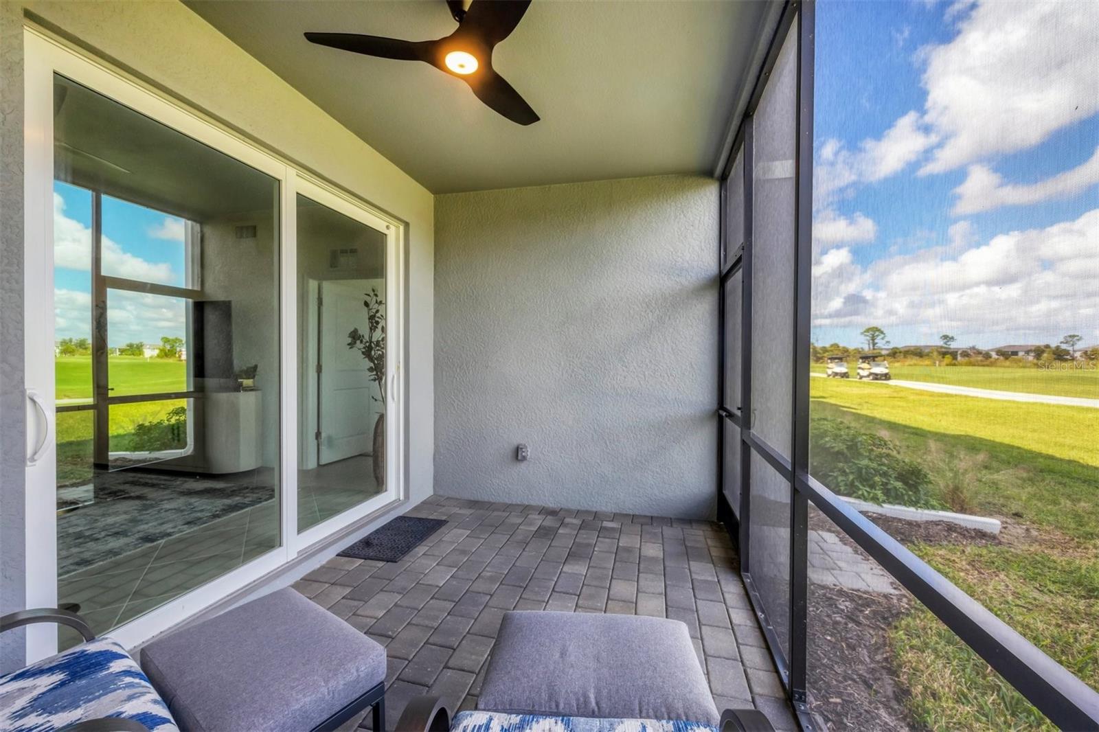 Image 32 of 86 For 12520 Galapagos Court 102