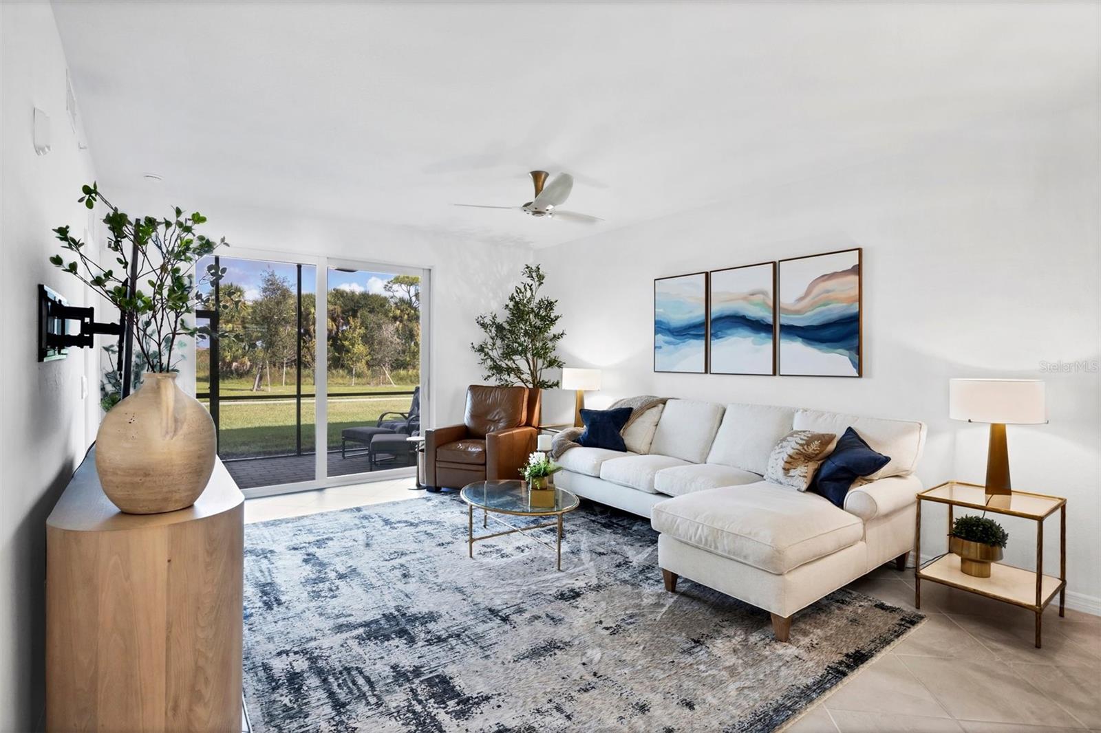 Image 9 of 86 For 12520 Galapagos Court 102