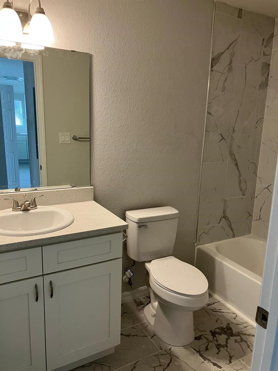 Image 5 of 7 For 418 Poinsettia Avenue