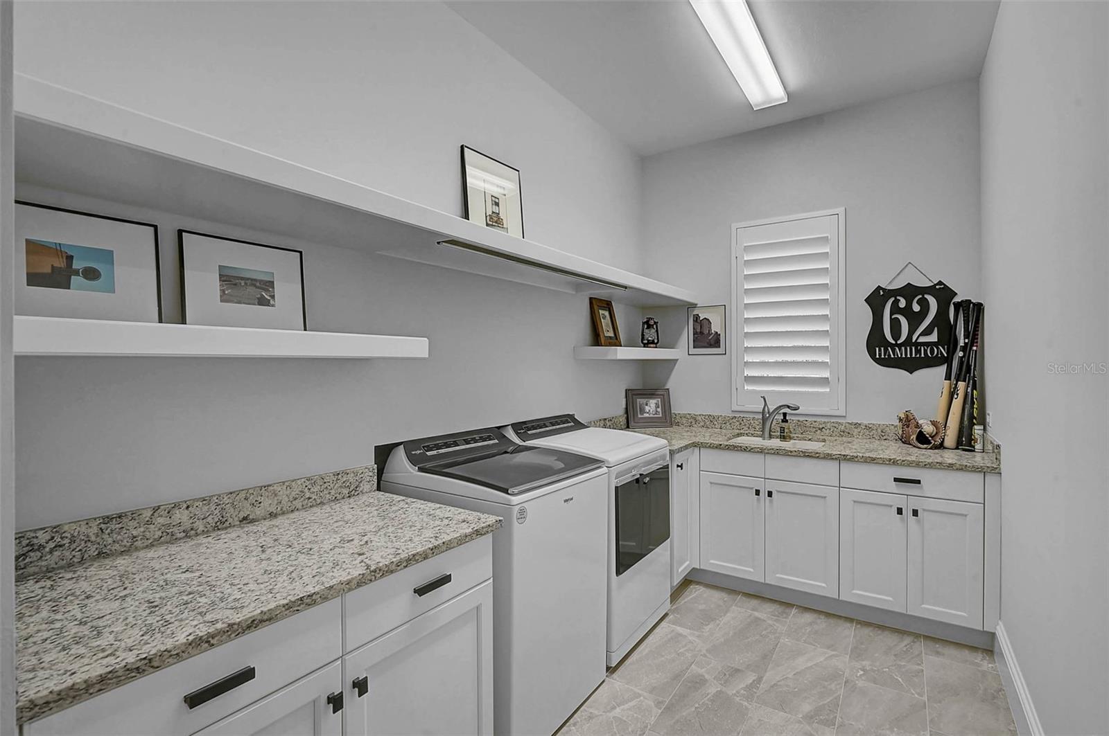 Image 24 of 90 For 101 Seagull Lane