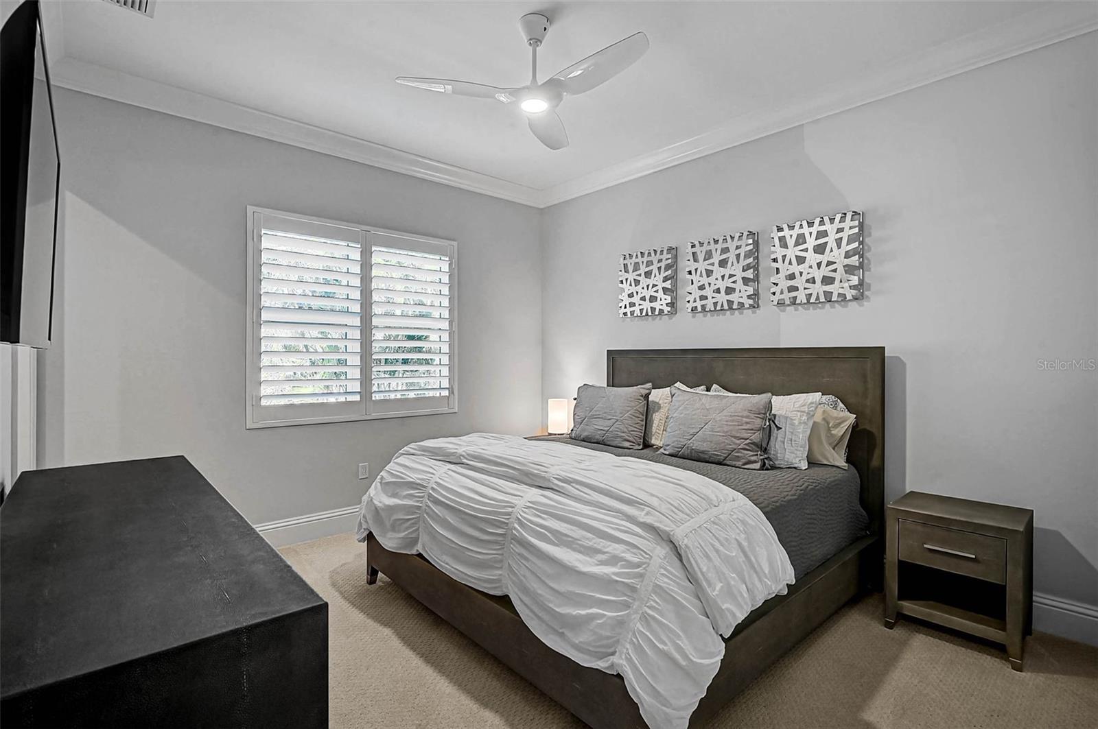 Image 25 of 90 For 101 Seagull Lane