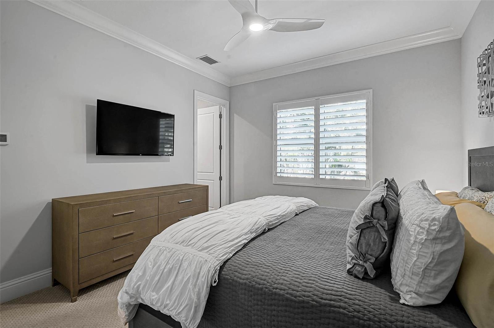 Image 26 of 90 For 101 Seagull Lane