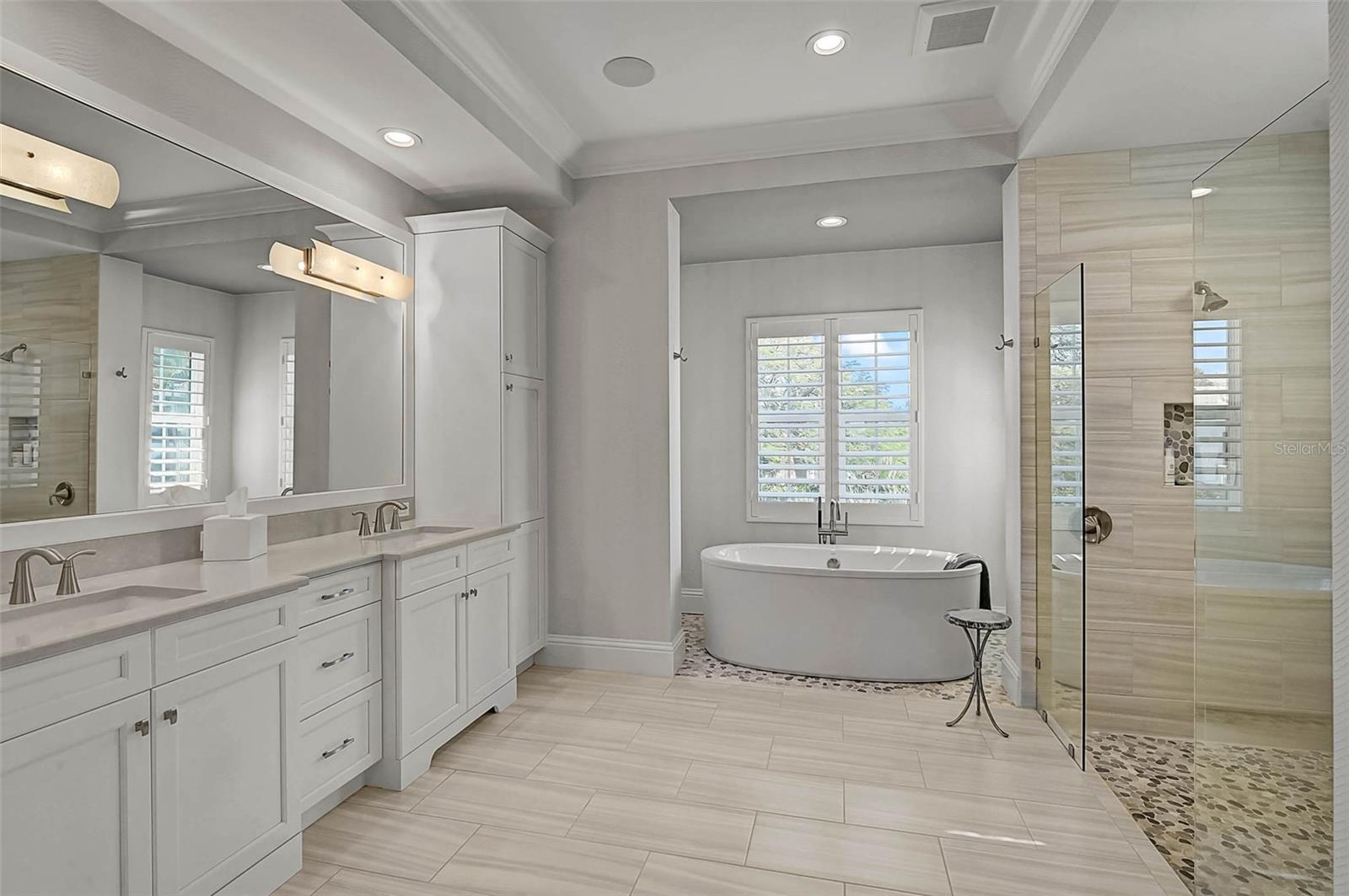 Image 32 of 90 For 101 Seagull Lane