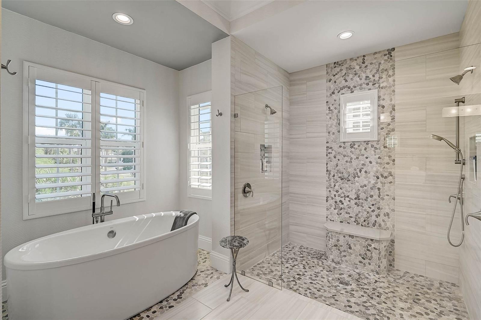 Image 35 of 90 For 101 Seagull Lane